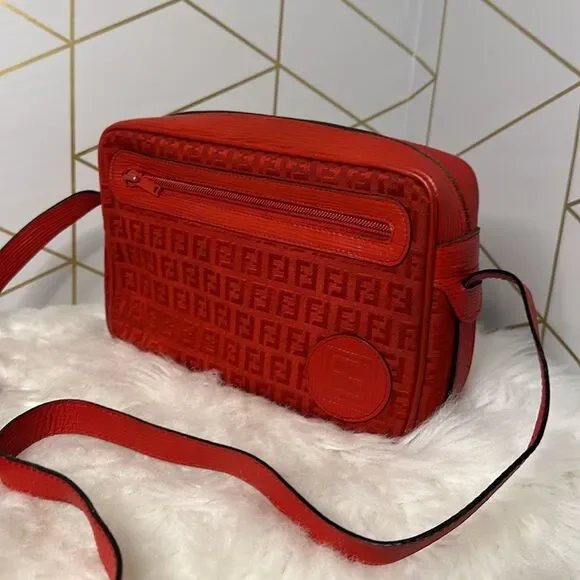 💯Authentic Fendi Crossbody Bag🍀